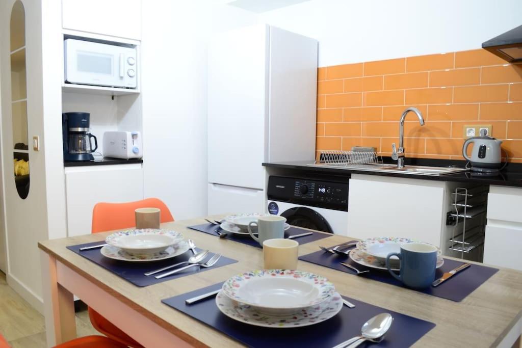 Casa En Alquiler Vacacional En Alcalá de Henares Esterno foto
